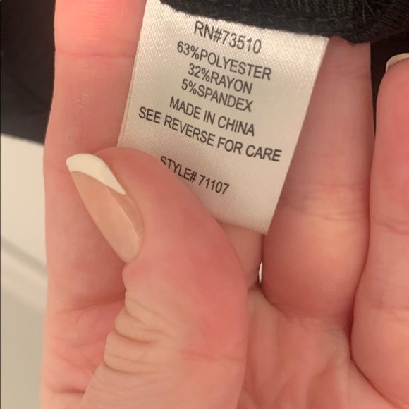 PRELOVED UNCLE FRANK EMBROIDERED PUFF SLEEVE DRESS - Picture 4 of 4